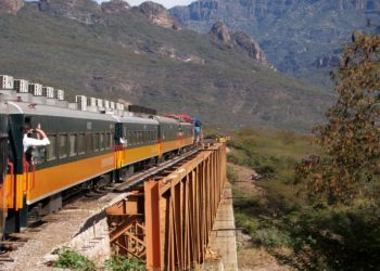 El Chepe, train au Mexique, Nord du Mexique, original, hors des sentiers battus