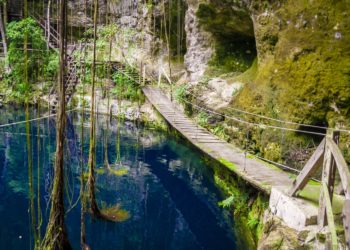 Cenote Xcanche, Ek Balam, Yucatan au Mexique