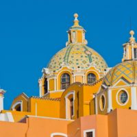 Cholula, Puebla, Cathédrale, jaune, alentours de Mexico, Mexique