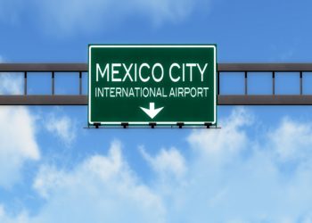 Panneau Mexico airport, direction áeroport international de Mexico, Mexique