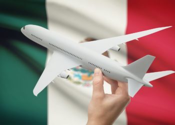 Depart Mexique avion, drapeau du Mexique, voyage, circuit sur-mesure - JPM Tours